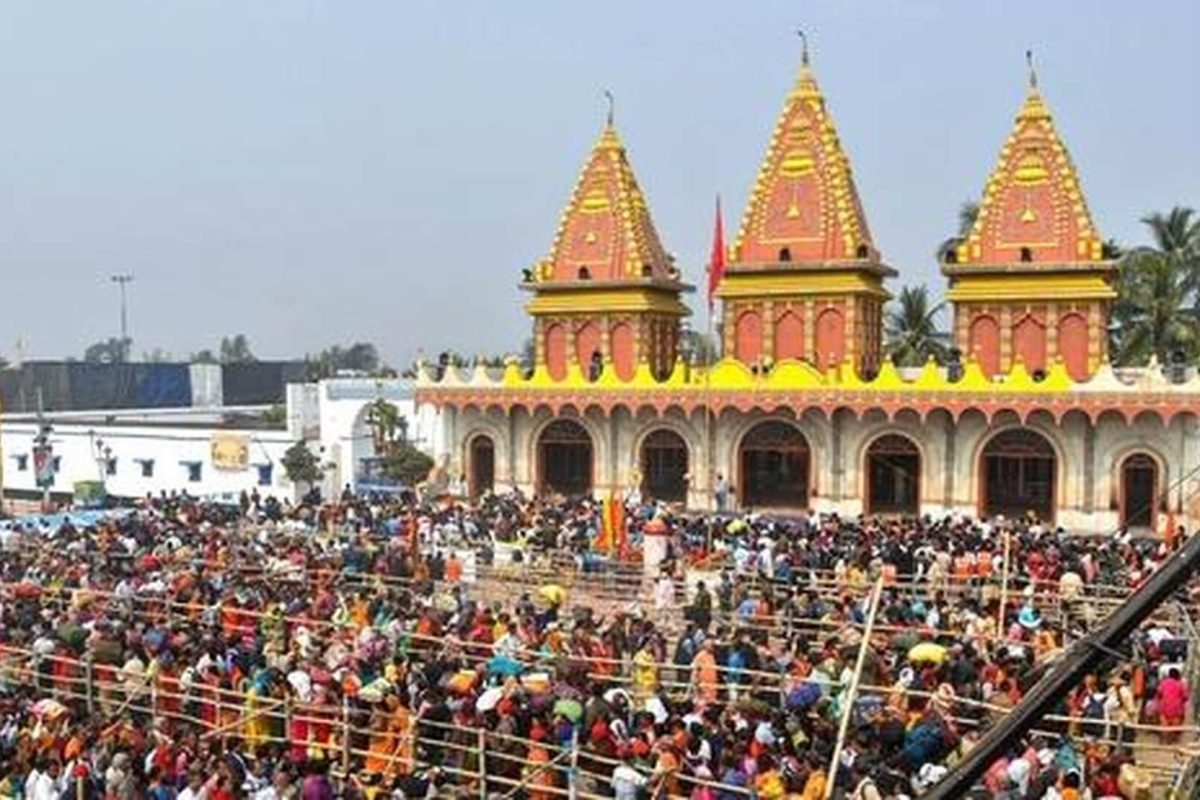 Pilgrims gathered at Kapil Muni Temple during the sacred Gangasagar Mela in West Bengal